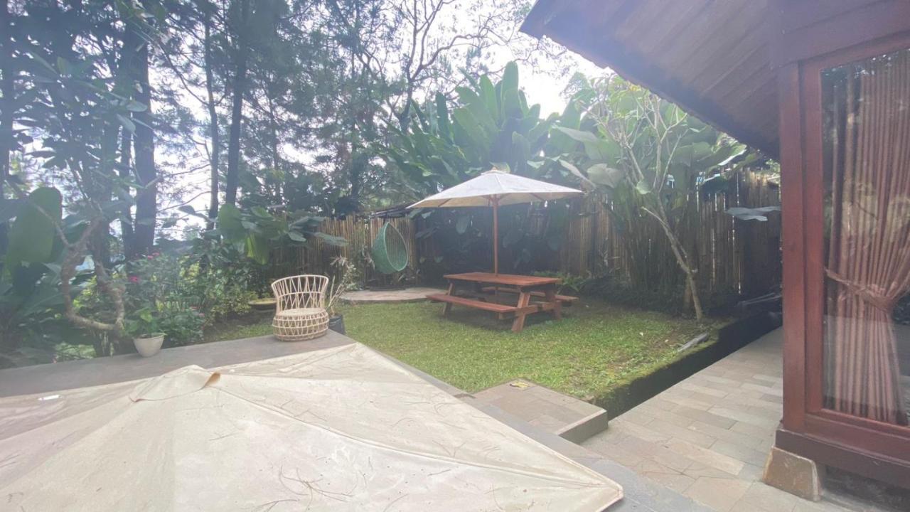 The Lodge Maribaya Cikareumbi Exterior foto